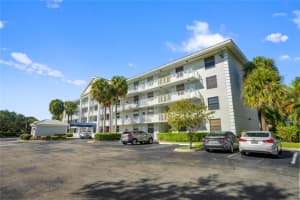 1719 Whitehall Dr, Davie 1719 Whitehall Dr, Davie