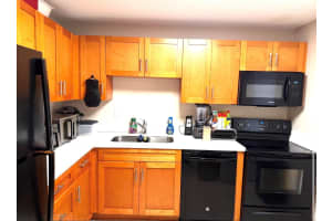 5515 Lakewood Circle 125, Pompano Beach