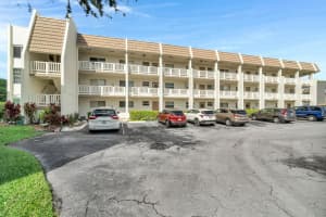 6890 Royal Palm Boulevard 203h, Margate 6890 Royal Palm Boulevard 203h, Margate