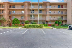 260 Nw 76th Avenue, Margate