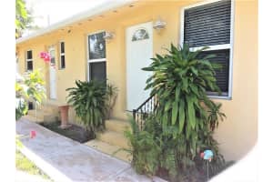 1123 N 17th Ave B, Hollywood