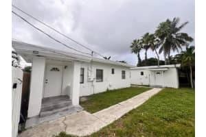 612 Nw 6th Court 1, Hallandale Beach