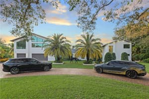 5251 Nw 80th Ter, Parkland