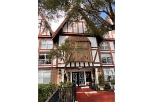 3690 Inverrary Drive 2c, Lauderhill