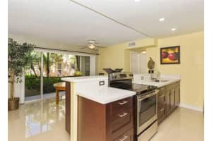 5276 Ne 6th Ave F19, Oakland Park 5276 Ne 6th Ave F19, Oakland Park