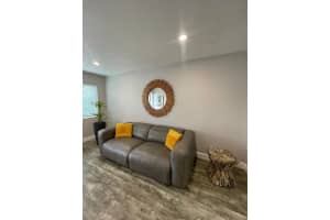 402 Sw 12th Street, Fort Lauderdale