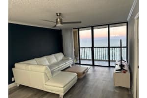 9500 S Ocean Drive 1909, Jensen Beach