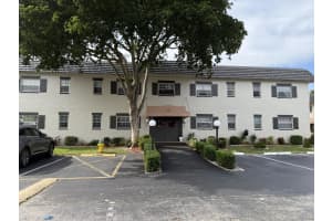 375 Sw 56th Avenue 116, Margate