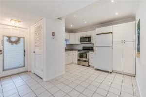 8940 S Hollybrook Boulevard 307, Pembroke Pines