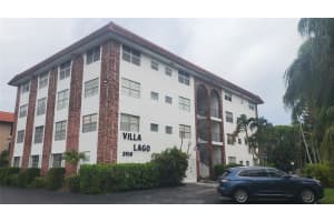 3910 Crystal Lake Drive 403, Deerfield Beach