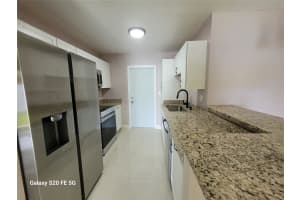 1533 Ne 1st Avenue 1, Fort Lauderdale