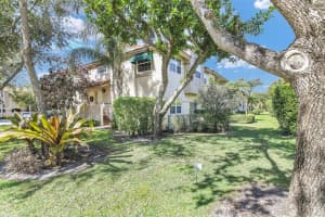 6693 Via Regina 6693, Boca Raton
