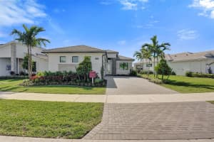 14068 Bastille Street, Palm Beach Gardens