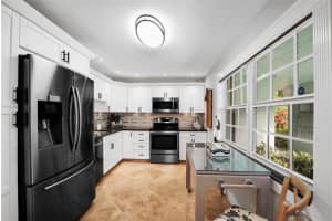 933 Cypress Grove Dr 102, Pompano Beach