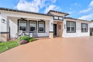 8211 Nw 74th Avenue, Tamarac 8211 Nw 74th Avenue, Tamarac