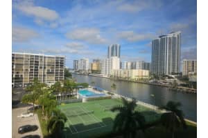 400 Leslie Dr 717, Hallandale Beach