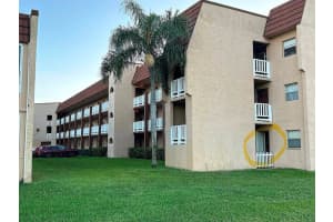 9041 Sunrise Lakes Boulevard 113, Sunrise 9041 Sunrise Lakes Boulevard 113, Sunrise