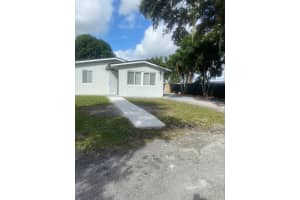 2717 Sw 9th Street A, Fort Lauderdale