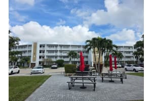 3028 Newport H ., Deerfield Beach 3028 Newport H ., Deerfield Beach