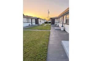 1875 40th Avenue 2, Vero Beach