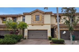 8435 Blue Cove Way 8435, Parkland