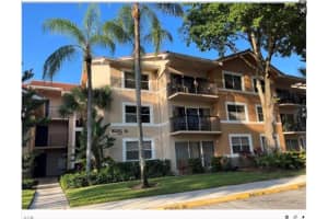 8701 Wiles Road 203, Coral Springs