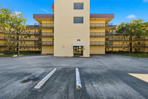 6755 W Broward Boulevard 304, Plantation