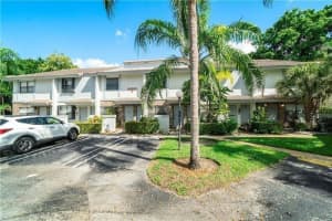 9769 Riverside Drive 71-2, Coral Springs