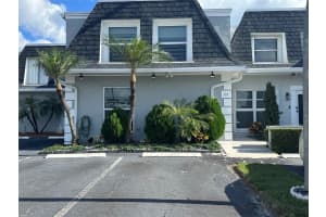 814 Ne 25 64, Hallandale Beach