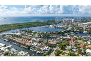 1321 Bayview Drive 4, Fort Lauderdale