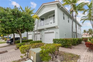 3067 Laurel Ridge Circle, Riviera Beach