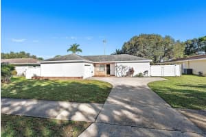 4447 Holly Drive, Palm Beach Gardens