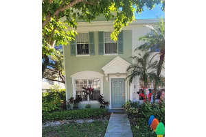 8121 San Carlos Circle 8121, Tamarac