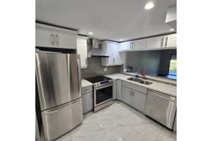 6575 W Oakland Park Boulevard 404, Lauderhill