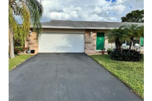 7002 Nw 93rd Avenue, Tamarac 7002 Nw 93rd Avenue, Tamarac