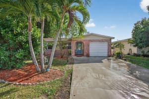 910 Nw 49th Court, Deerfield Beach