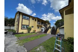 7480 10th Court 1, North Lauderdale