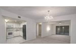 4281 Nw 41st Street 419, Lauderdale Lakes