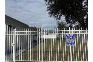 6109 Sw 30th Street 4, Miramar