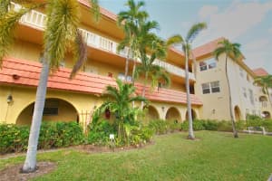 10762 La Placida Drive 205, Coral Springs