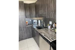 4174 Inverrary Drive 1015, Lauderhill