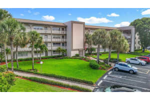 4701 Martinique Drive F1, Coconut Creek