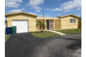 7905 Fairway Boulevard, Miramar 7905 Fairway Boulevard, Miramar