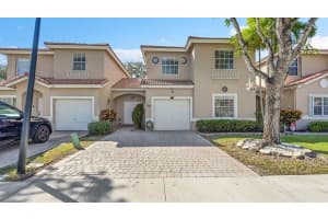 518 Nw 130th Way, Pembroke Pines