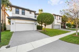 4919 Whispering Way, Fort Lauderdale