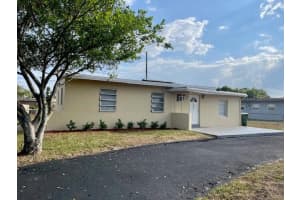 1000 Nw 11th Court, Fort Lauderdale