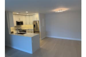 6347 Bay Club Drive 3, Fort Lauderdale