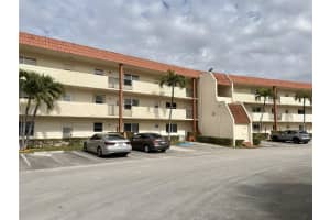 271 S Hollybrook Drive 205, Pembroke Pines