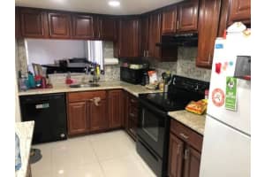 430 Commodore Drive 310, Plantation