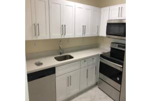 505 S Pine Island Road, Fort Lauderdale